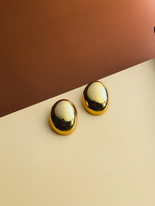 Bold Essence Ovals Anti tarnish Earrings