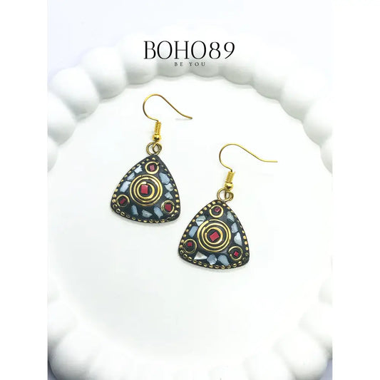 Zari Latkan Lac Earring